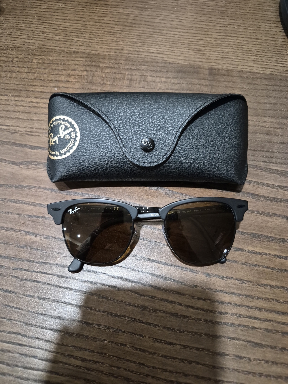 Ray-Ban Clubmaster Sunglasses in Black with Brown Lenses